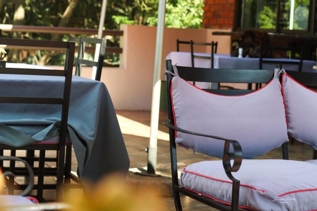 The Ultimate Lodge Louis Trichardt Exterior foto