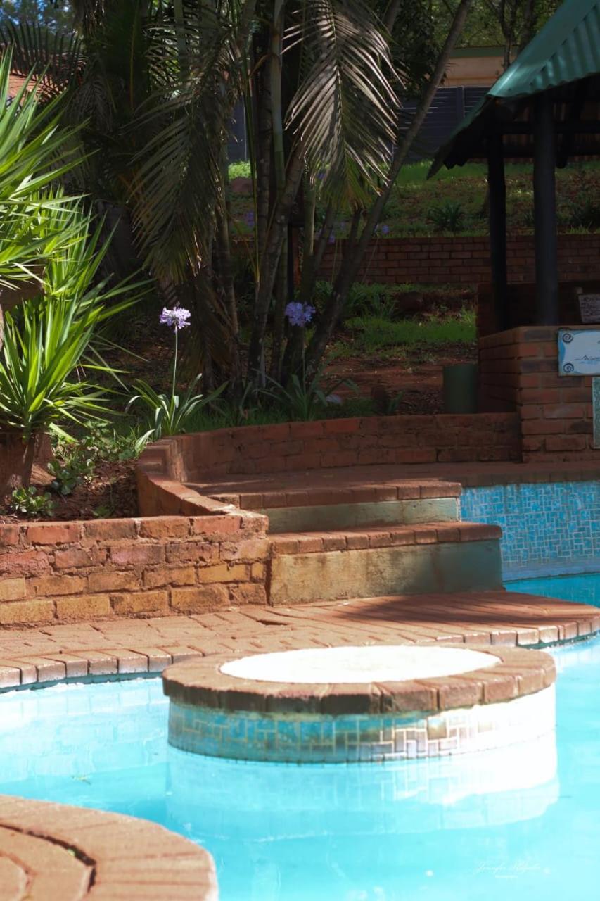 The Ultimate Lodge Louis Trichardt Exterior foto